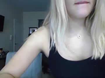 female cam girl varsitybaby000 image #438878