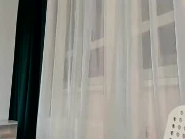 female cam girl holly____ image #3184953