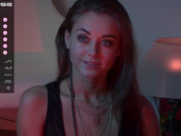 female cam girl lettymoa image #3074396