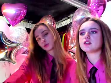 female cam couple dirtypub image #1017821