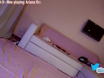 female cam girl hollyextra image #2571253