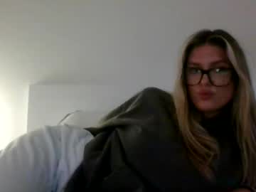 female cam girl madisyntaylor image #4011429