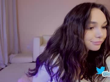 female cam girl hollyextra image #3070679