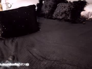 female cam girl miladenver image #1719584