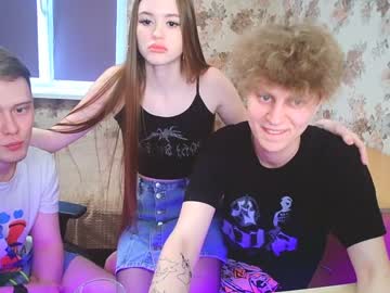 female cam couple lolly_girl342 image #1796432