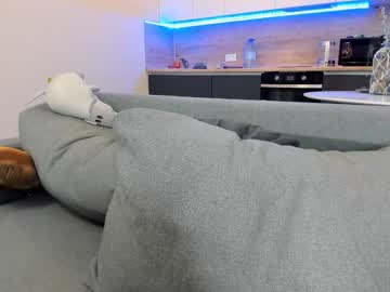 female cam girl girl_of_yourdreams image #1562405