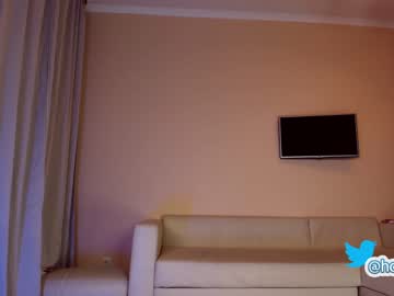 female cam girl hollyextra image #3027390