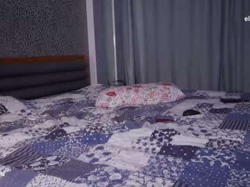 female cam couple ellilovesu image #1830156