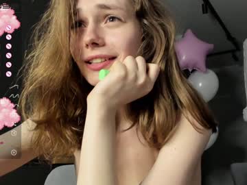 female cam girl mxxnsxsul image #2555026