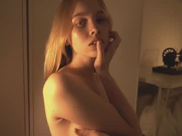 female cam girl bibi_it_is image #2276005