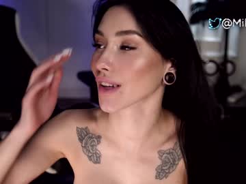 female cam girl miladenver image #2896196