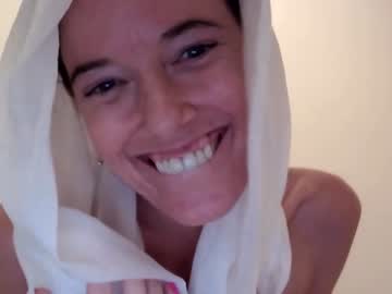 female cam girl itsallaboutenergy___ image #509499