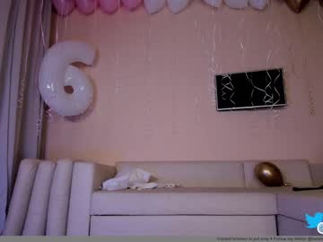 female cam girl hollyextra image #3657840