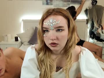 female cam couple audreywoodsweetie image #314901