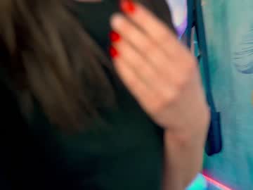 female cam couple kira0541 image #3663689