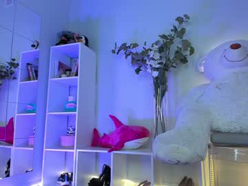 female cam girl muza_da_vinchi image #345332