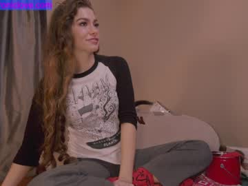 female cam girl chroniclove image #3066355