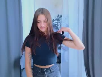 female cam girl katiebossom image #4019110