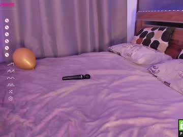 female cam girl yolandabertha image #3896453