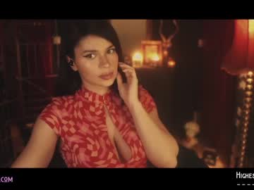 female cam girl lucieoude_ image #1012005