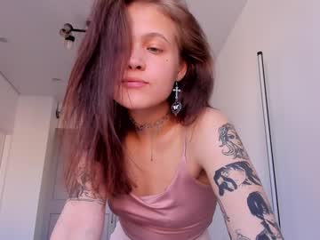 female cam girl adriana_hill image #2123363