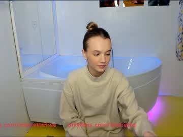 female cam girl xoanetta image #1073082