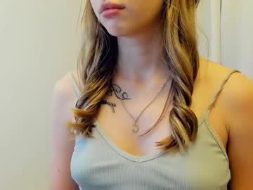 female cam girl moodofthemoon image #3953528