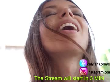 female cam girl diana_smiley image #2786399
