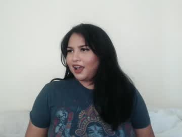 female cam girl iamplutonianlust image #327350