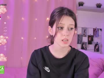 female cam girl alliesmiths image #2588018