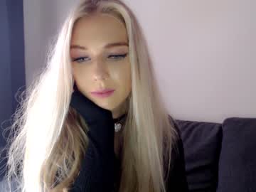 female cam girl pervyblonde image #3198401