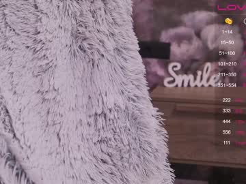 female cam girl angeellina image #549674
