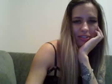 chaneld  female  webcam