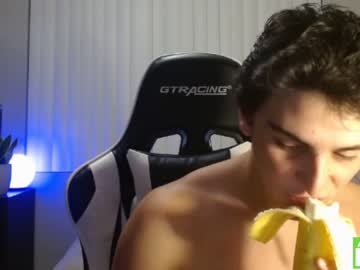 female cam man italianstalion1111 image #3117156