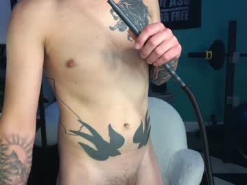female cam man crashmonroe image #2557390