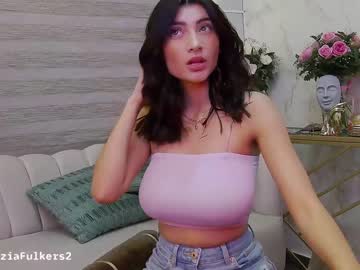 female cam girl letiziafulkers1 image #1003652
