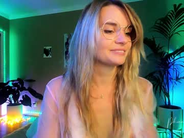 female cam girl phoenix_taylor image #51003