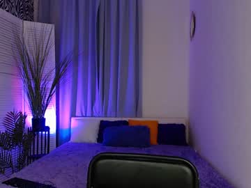 female cam girl littlee_beautyy image #219844