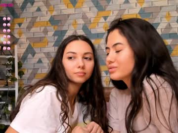 female cam couple gloriamichele image #1312661