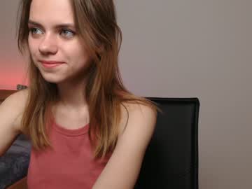 female cam girl alisastrange image #3427990