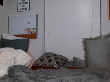 female cam girl lilruchi image #3003473