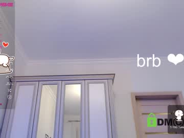 female cam girl small_blondee image #3461853