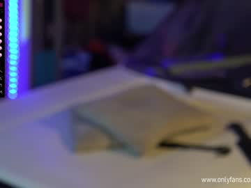 female cam girl little_dutch image #698239