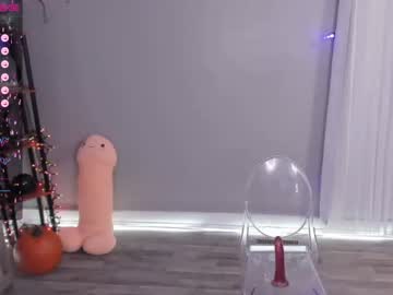 female cam girl mikmagik image #2944032