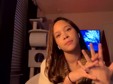female cam girl dominicanshawtyy image #3974094
