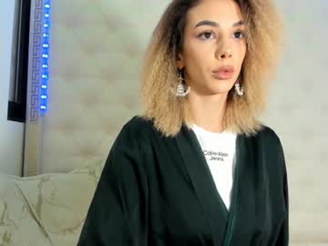 female cam girl hotfallingdevil image #3335300