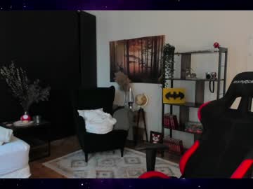 female cam girl kimilee22 image #2252494