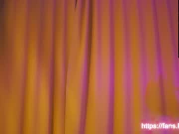 female cam girl plump_bums image #2838281