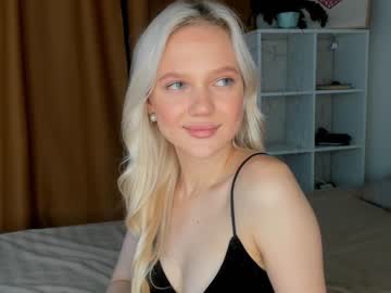 female cam girl sarahphylliss image #2636187