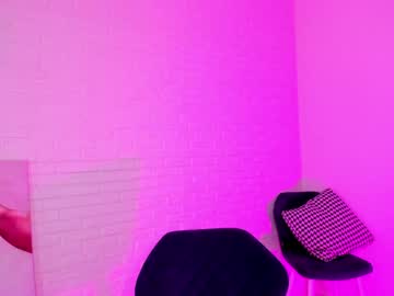 female cam girl 8a8y_nura image #978595